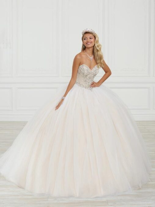 The Meaning Behind The Colors Of Every Quinceanera Dresses