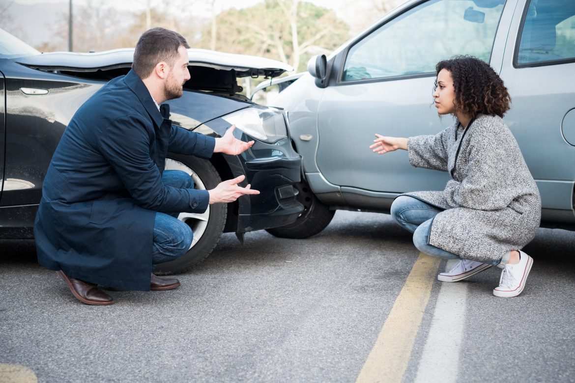 How to Choose a Car Accident Lawyer without any Hassles