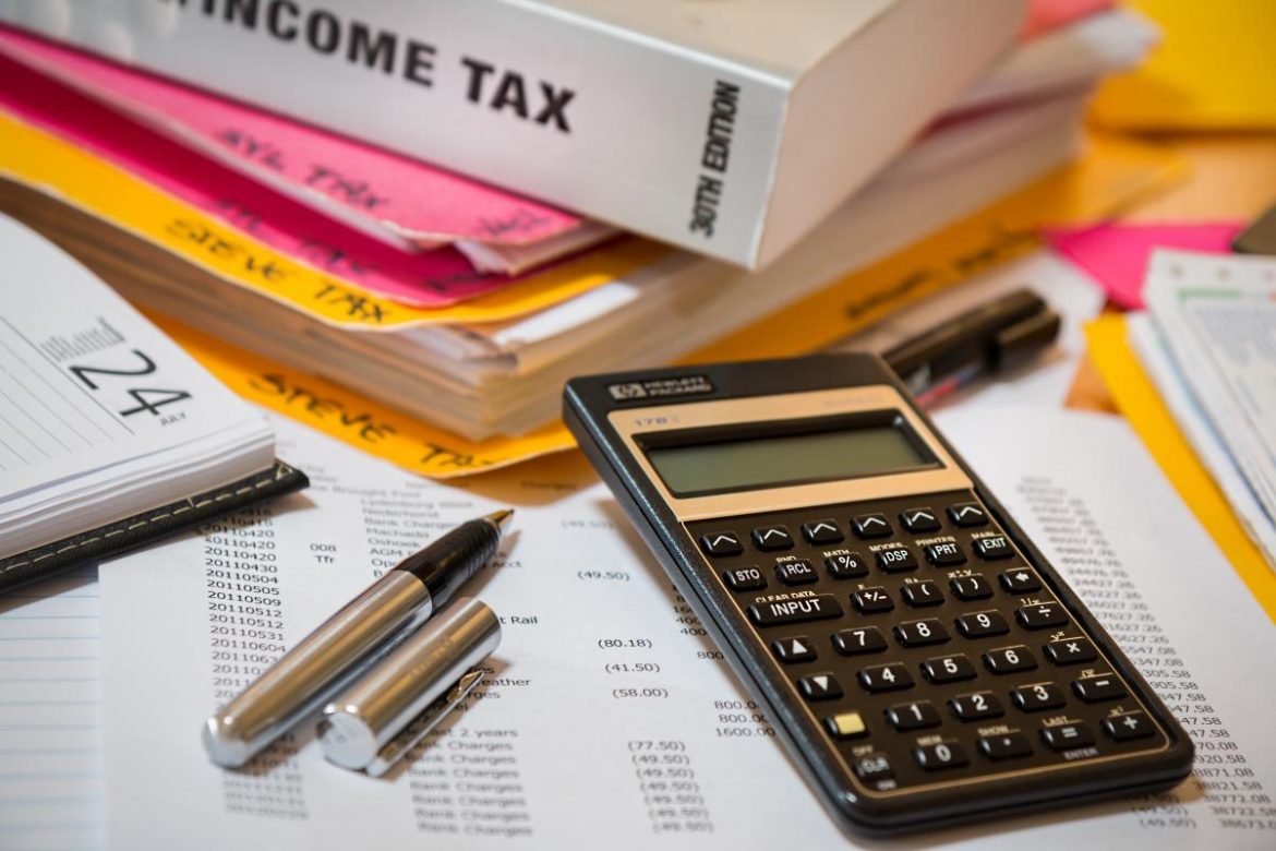 Income Tax Calculator: New Optional Slabs Announced in Budget