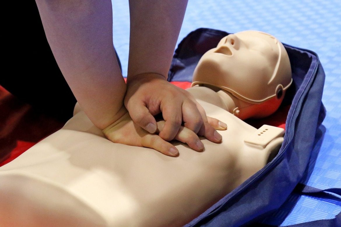5 Basic CPR Tips That Could Save A Life